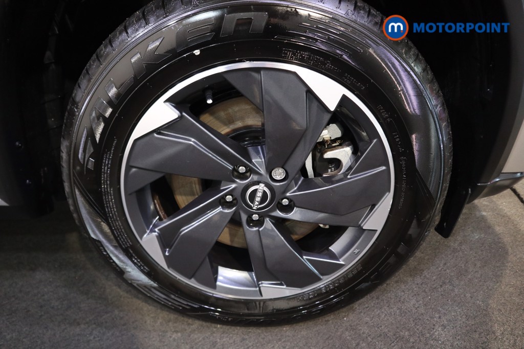 Nissan X-Trail Acenta Premium Automatic Petrol-Electric Hybrid SUV - Stock Number (1602530) - 20th supplementary image