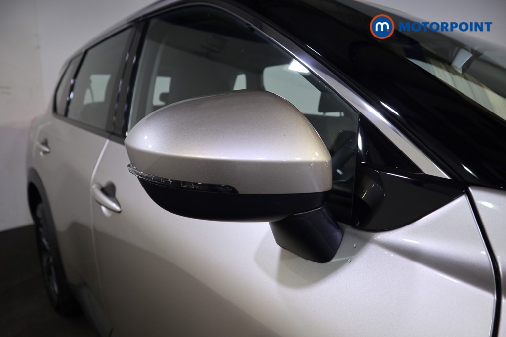 Nissan X-Trail Acenta Premium Automatic Petrol-Electric Hybrid SUV - Stock Number (1602530) - 28th supplementary image