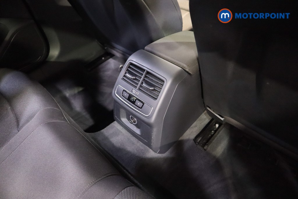 Audi A4 Technik Automatic Diesel Saloon - Stock Number (1602542) - 19th supplementary image