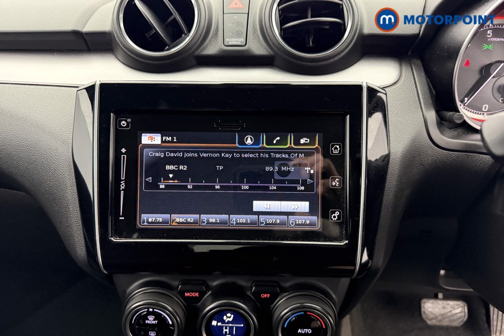 Suzuki Swift SZ5 Automatic Petrol Hatchback - Stock Number (1602556) - 8th supplementary image