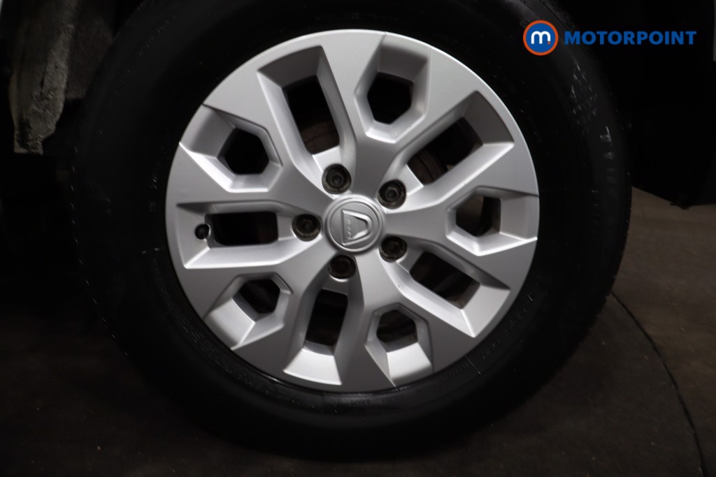 Dacia Duster Comfort Manual Petrol SUV - Stock Number (1602666) - 12th supplementary image