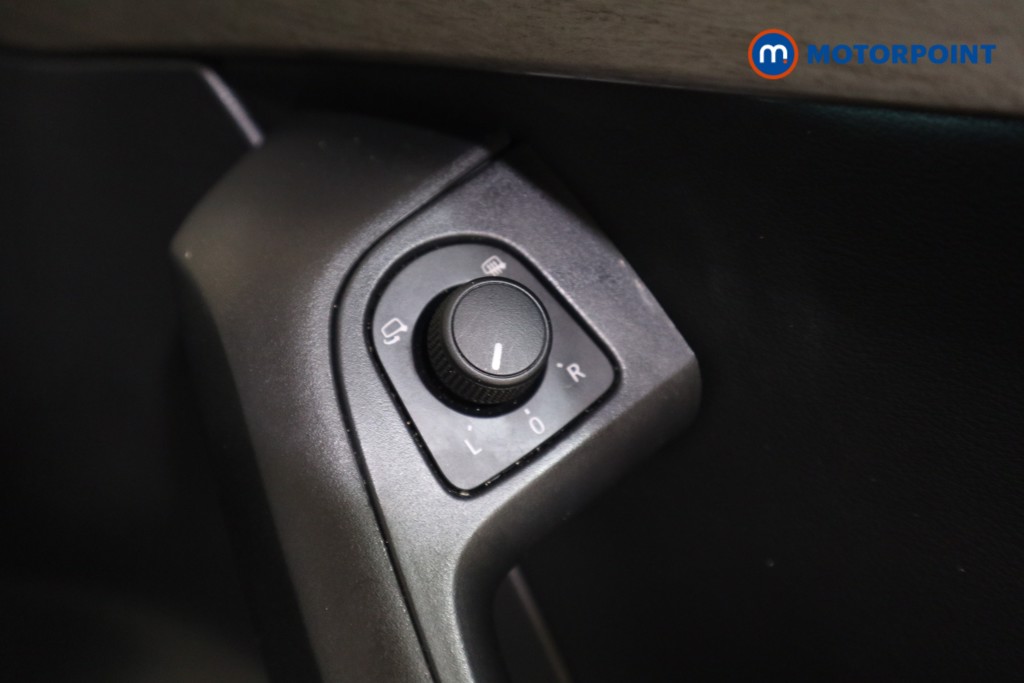 Seat Ateca Xperience Manual Petrol SUV - Stock Number (1602667) - 14th supplementary image