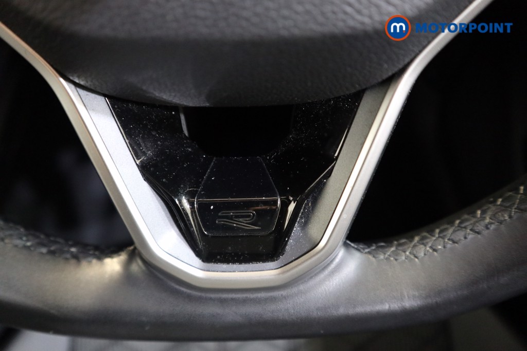 Volkswagen Golf R-Line Automatic Petrol Hatchback - Stock Number (1602680) - 5th supplementary image