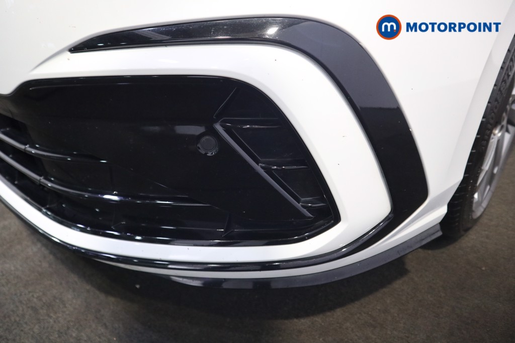 Volkswagen Golf R-Line Automatic Petrol Hatchback - Stock Number (1602680) - 30th supplementary image