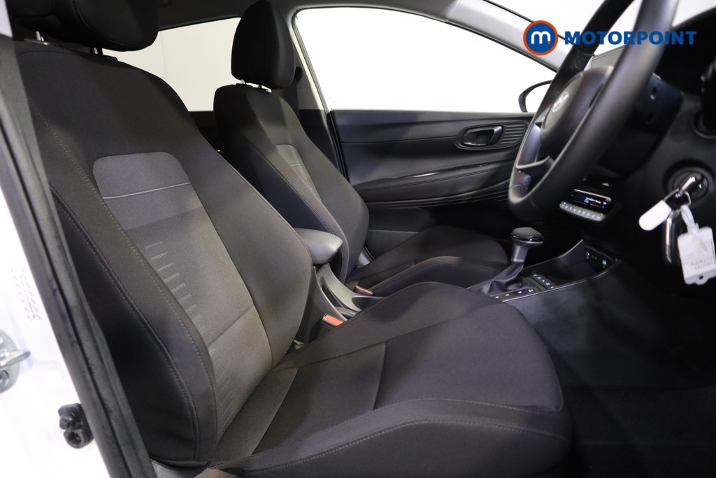 Hyundai Bayon Premium Automatic Petrol SUV - Stock Number (1602753) - 12th supplementary image