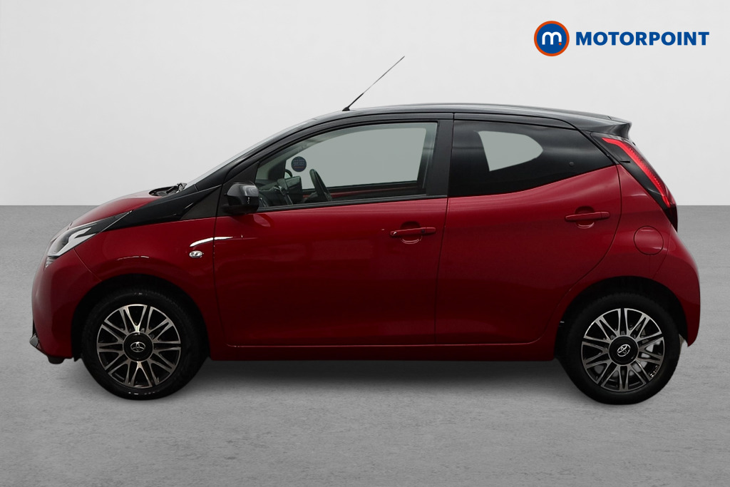 Toyota Aygo X-Clusiv Manual Petrol Hatchback - Stock Number (1602881) - Passenger side