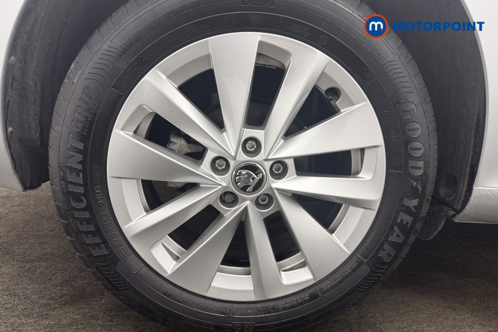 Skoda Scala Se Technology Manual Petrol Hatchback - Stock Number (1602901) - 3rd supplementary image