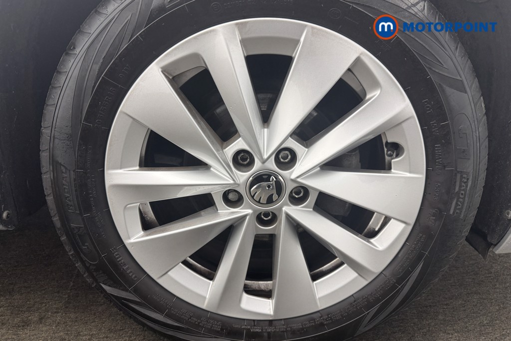 Skoda Scala Se Technology Manual Petrol Hatchback - Stock Number (1602901) - 4th supplementary image