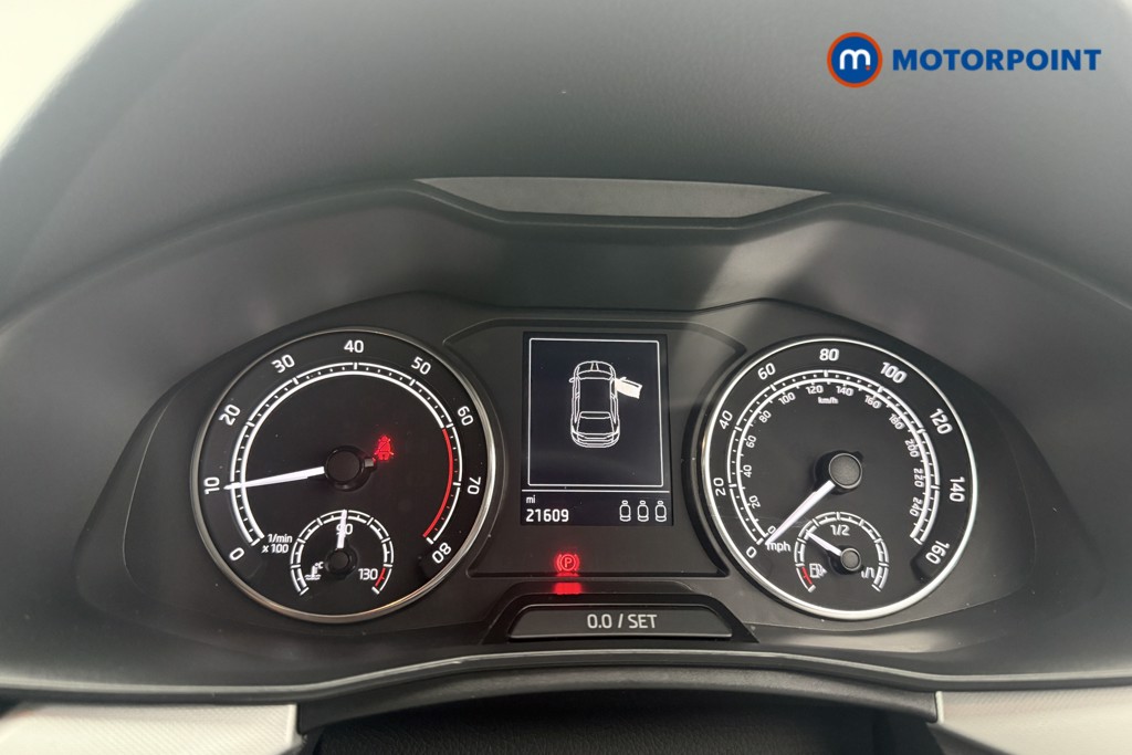 Skoda Scala Se Technology Manual Petrol Hatchback - Stock Number (1602901) - 16th supplementary image