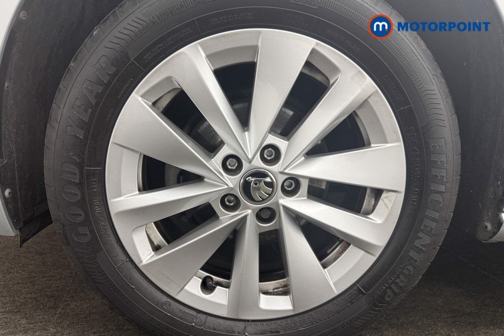 Skoda Scala Se Technology Manual Petrol Hatchback - Stock Number (1602901) - 1st supplementary image