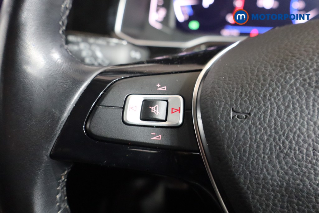 Volkswagen Polo SEL Automatic Petrol Hatchback - Stock Number (1602991) - 3rd supplementary image