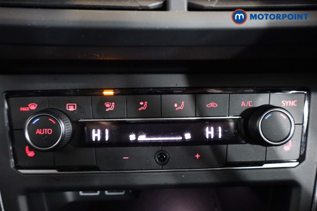 Volkswagen Polo SEL Automatic Petrol Hatchback - Stock Number (1602991) - 11th supplementary image