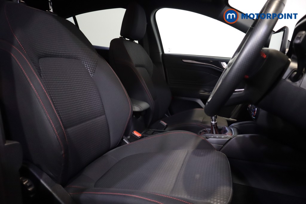 Ford Focus St-Line Edition Manual Petrol Hatchback - Stock Number (1603086) - 5th supplementary image