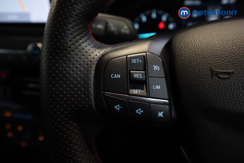 Ford Focus St-Line Edition Manual Petrol Hatchback - Stock Number (1603086) - 9th supplementary image