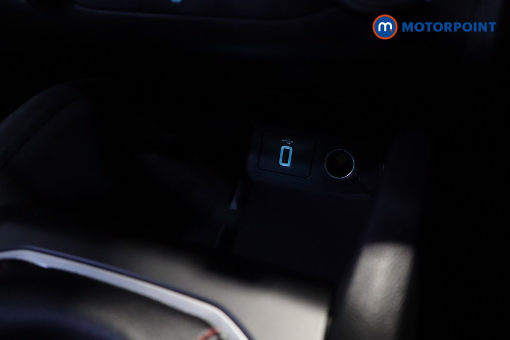 Ford Focus St-Line Edition Manual Petrol Hatchback - Stock Number (1603086) - 18th supplementary image