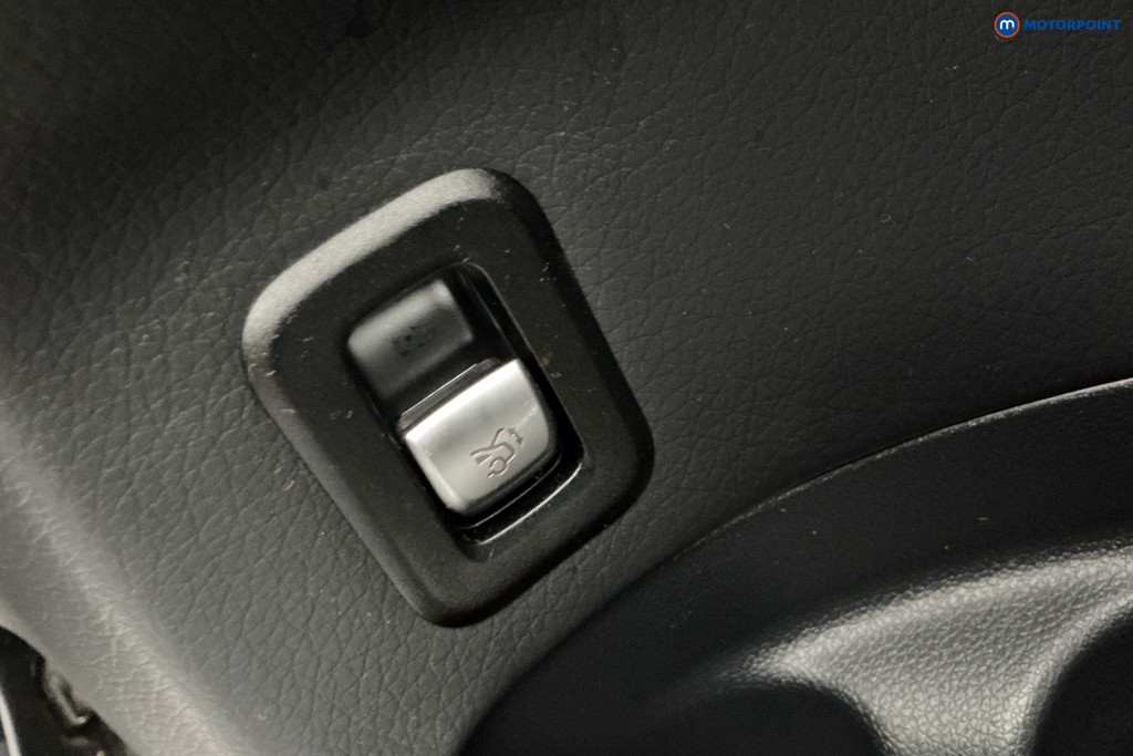 Mercedes-Benz EQC Amg Line Automatic Electric SUV - Stock Number (1603264) - 24th supplementary image