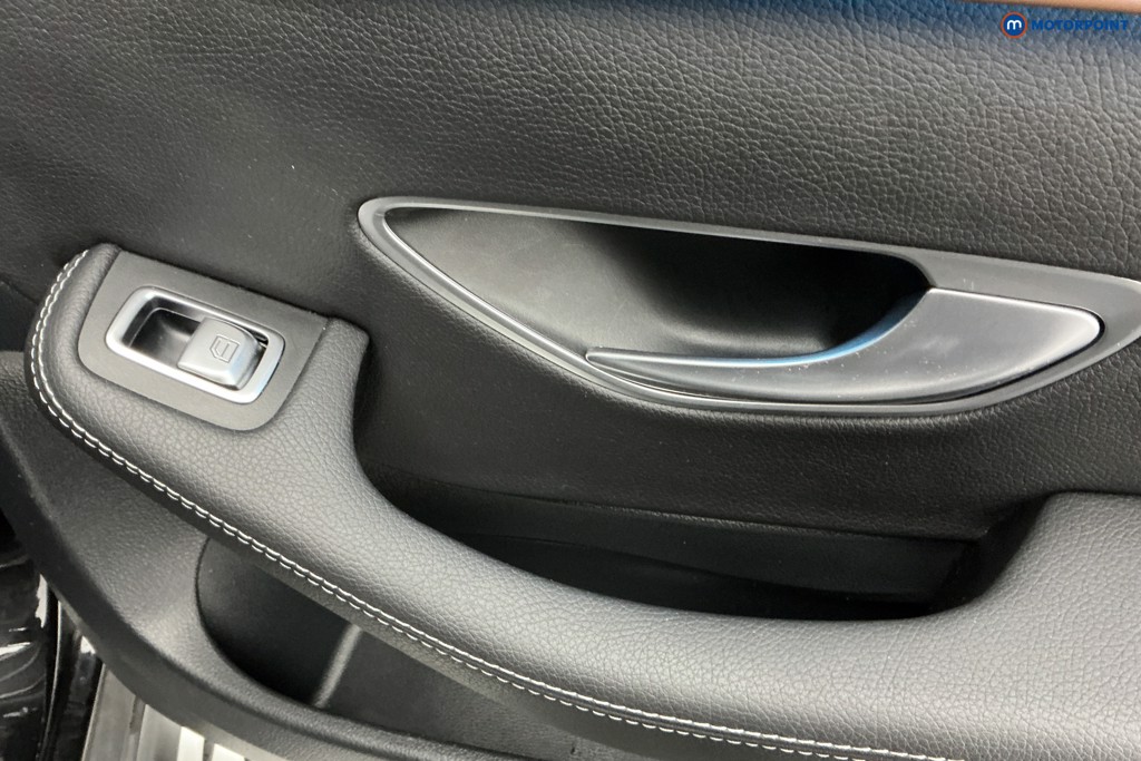 Mercedes-Benz EQC Amg Line Automatic Electric SUV - Stock Number (1603264) - 26th supplementary image