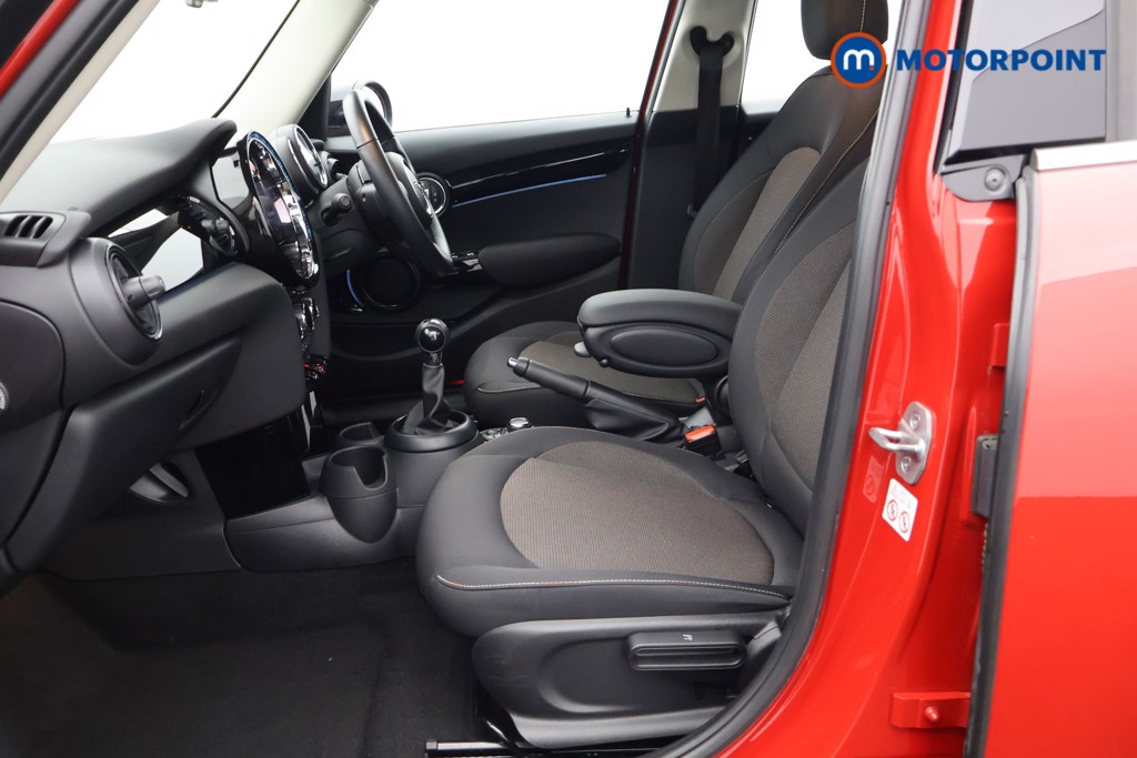 Mini Hatchback Cooper Classic Manual Petrol Hatchback - Stock Number (1603278) - 18th supplementary image