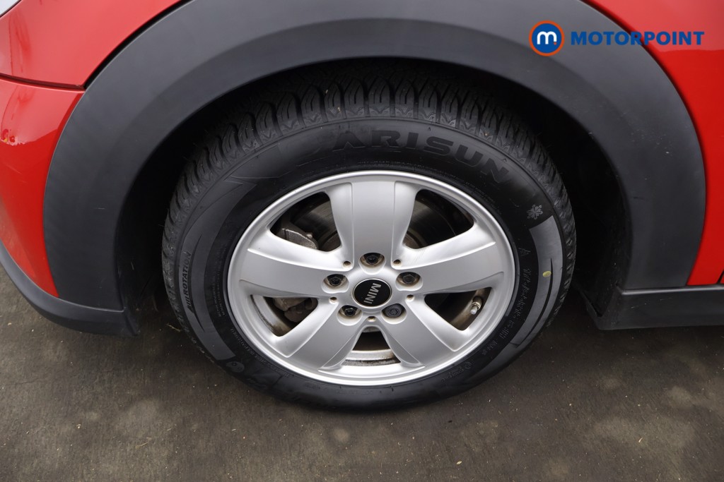 Mini Hatchback Cooper Classic Manual Petrol Hatchback - Stock Number (1603278) - 20th supplementary image