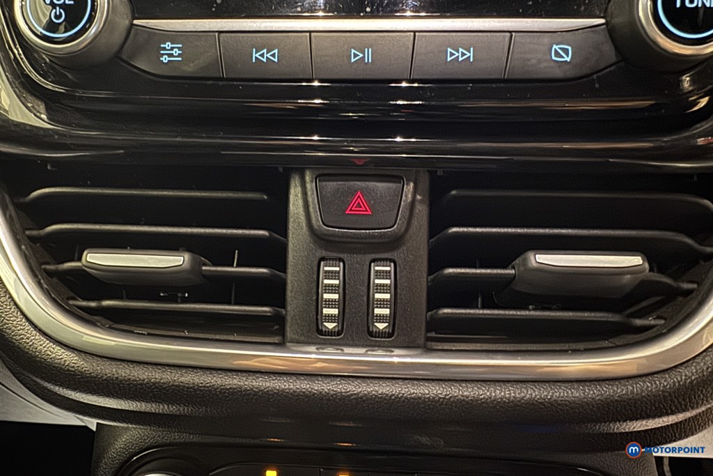 Ford Puma St-Line Manual Petrol SUV - Stock Number (1603296) - 12th supplementary image