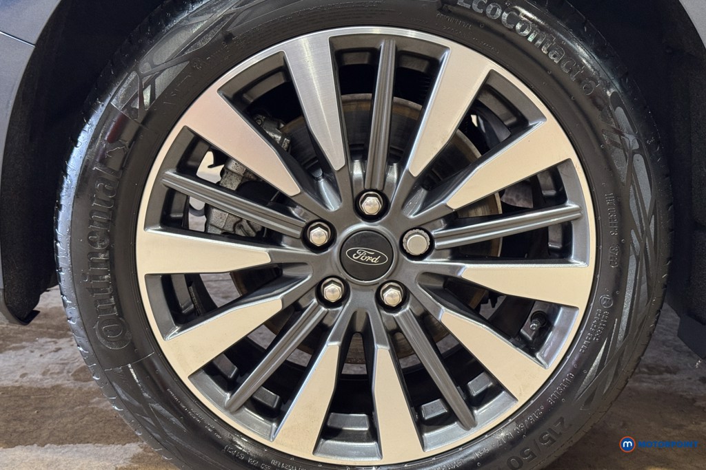 Ford Focus Titanium Vignale Manual Petrol Estate - Stock Number (1603300) - 24th supplementary image