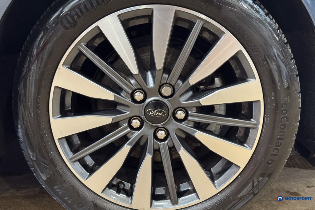 Ford Focus Titanium Vignale Manual Petrol Estate - Stock Number (1603300) - 25th supplementary image