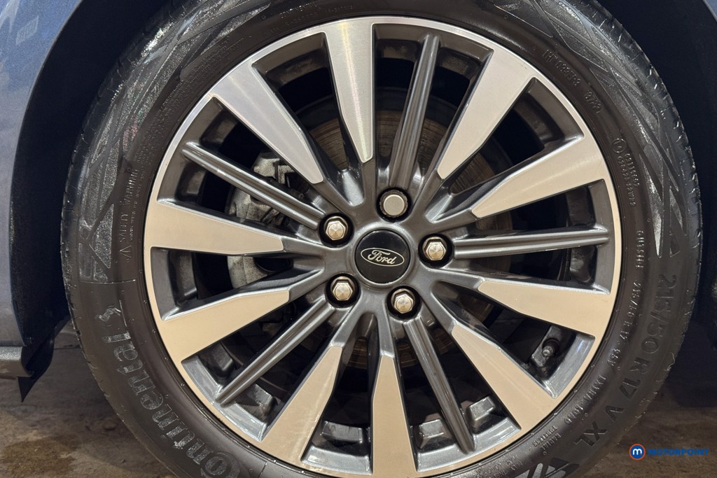 Ford Focus Titanium Vignale Manual Petrol Estate - Stock Number (1603300) - 26th supplementary image