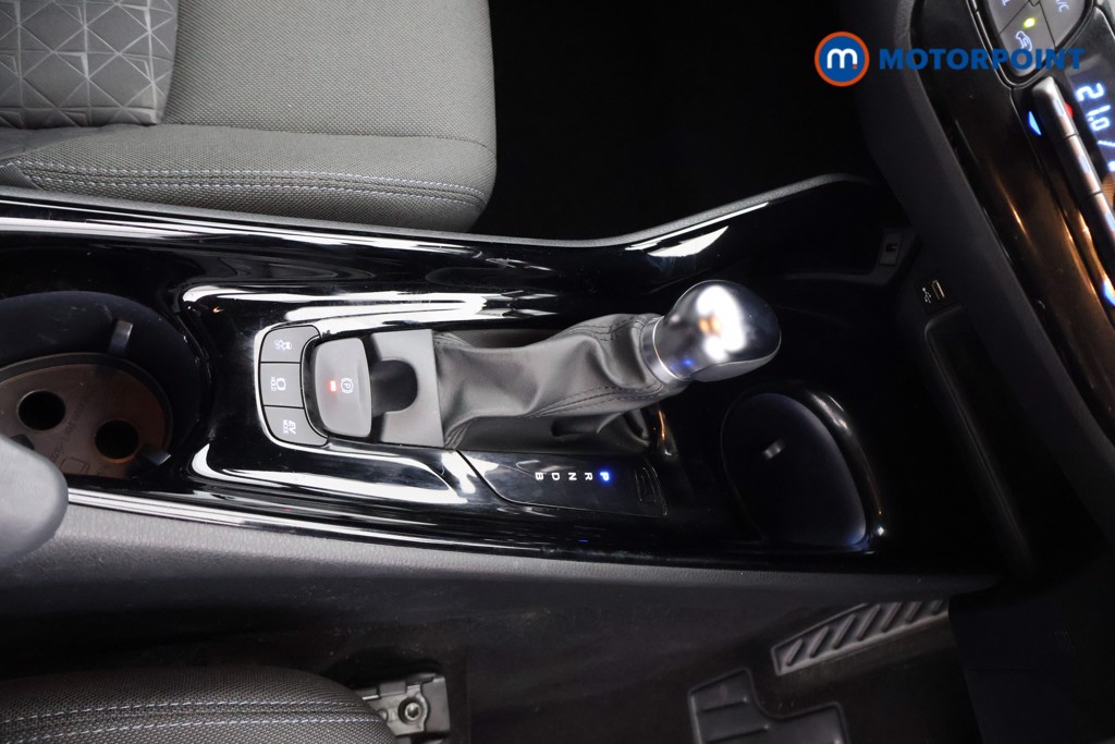 Toyota C-Hr Design Automatic Petrol-Electric Hybrid SUV - Stock Number (1603308) - 9th supplementary image
