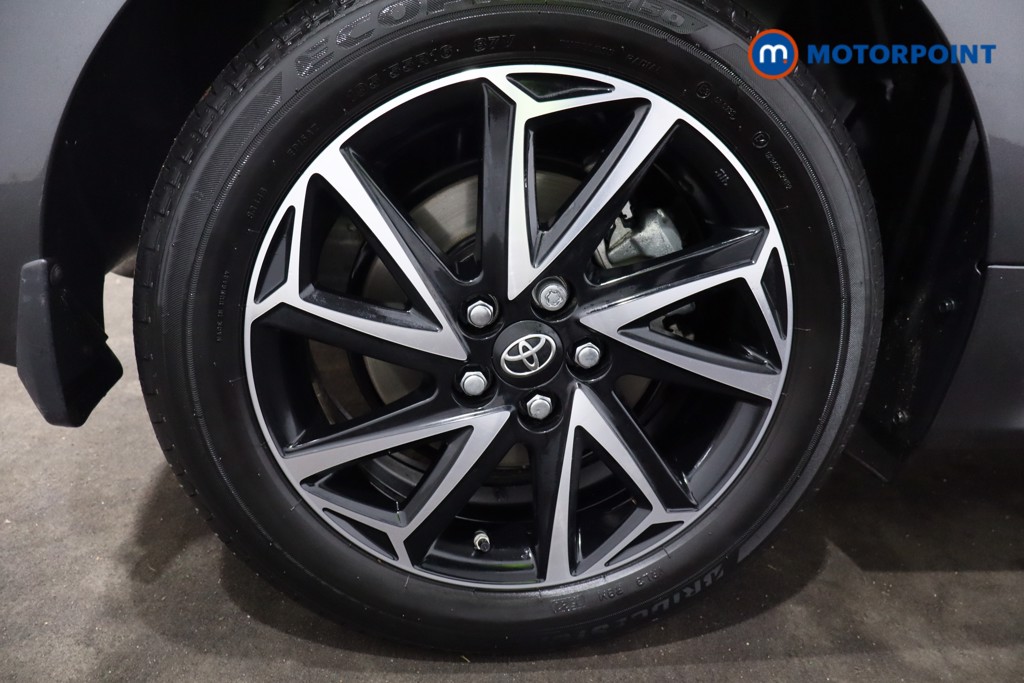 Toyota Yaris Design Automatic Petrol-Electric Hybrid Hatchback - Stock Number (1603341) - 10th supplementary image