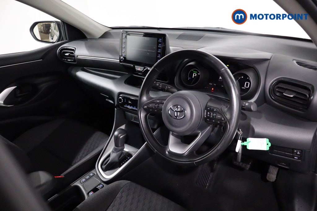 Toyota Yaris Design Automatic Petrol-Electric Hybrid Hatchback - Stock Number (1603341) - 25th supplementary image