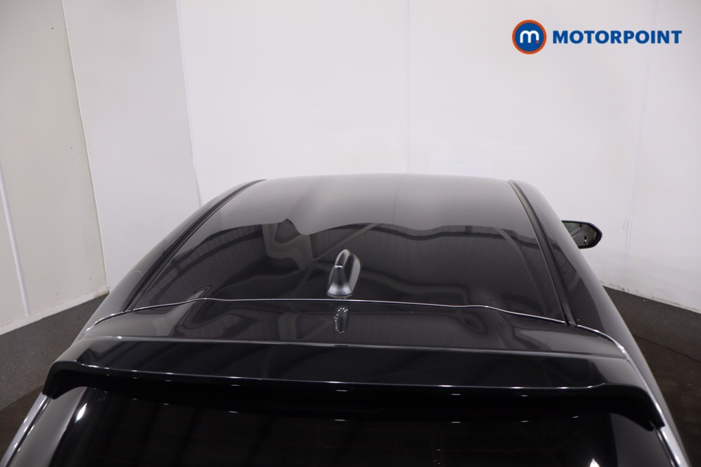 Toyota Yaris Design Automatic Petrol-Electric Hybrid Hatchback - Stock Number (1603341) - 27th supplementary image