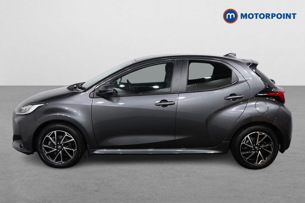 Toyota Yaris Design Automatic Petrol-Electric Hybrid Hatchback - Stock Number (1603341) - Passenger side