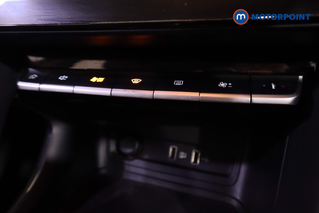 Mg Motor Uk ZS Exclusive Automatic Petrol SUV - Stock Number (1603391) - 16th supplementary image