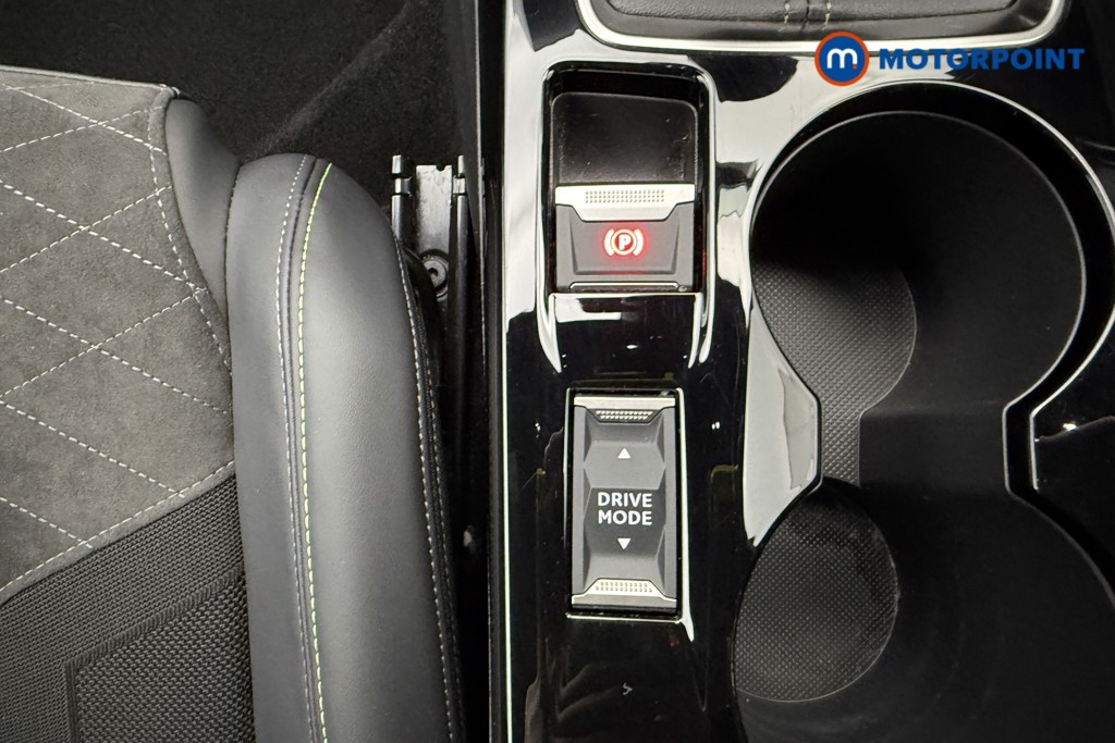 Peugeot 2008 Gt Premium Manual Petrol SUV - Stock Number (1603408) - 16th supplementary image