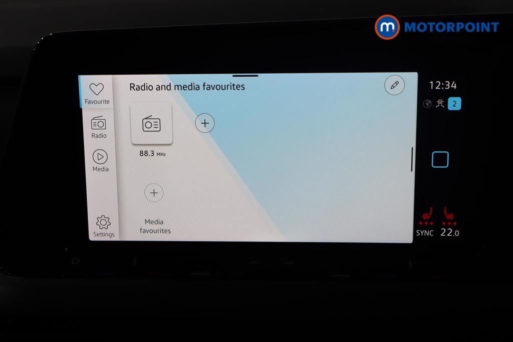 Volkswagen Golf Active Manual Petrol Hatchback - Stock Number (1603444) - 7th supplementary image