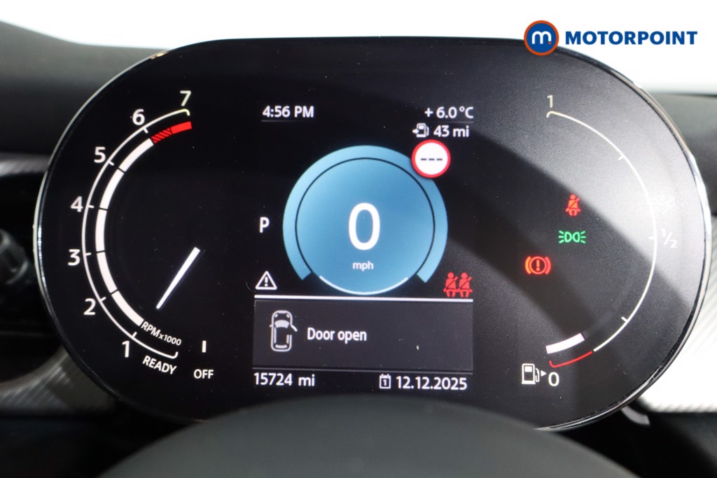 Mini Hatchback Cooper Exclusive Automatic Petrol Hatchback - Stock Number (1603577) - 2nd supplementary image