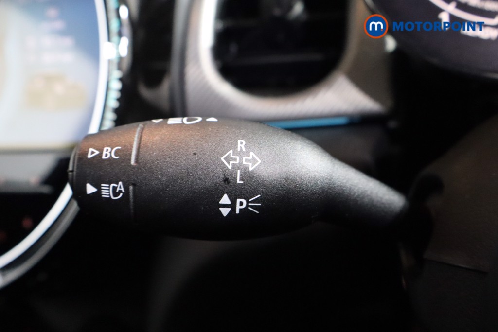 Mini Hatchback Cooper Exclusive Automatic Petrol Hatchback - Stock Number (1603577) - 4th supplementary image
