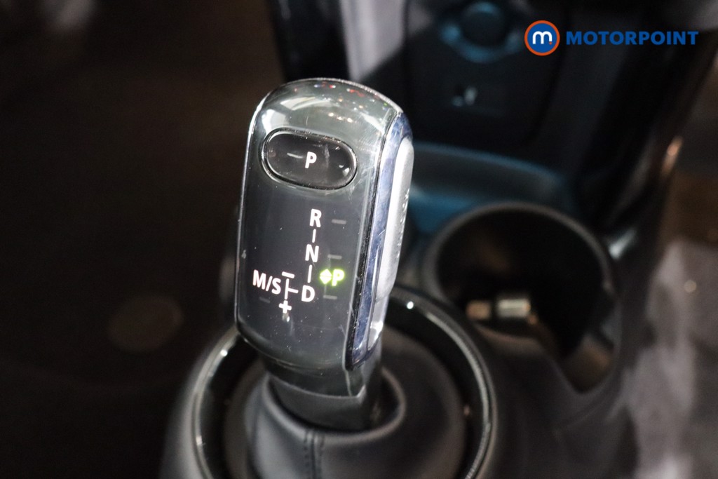 Mini Hatchback Cooper Exclusive Automatic Petrol Hatchback - Stock Number (1603577) - 11th supplementary image