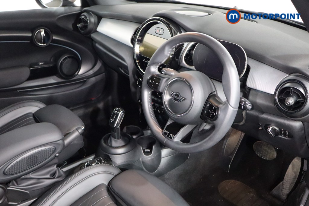 Mini Hatchback Cooper Exclusive Automatic Petrol Hatchback - Stock Number (1603577) - 1st supplementary image