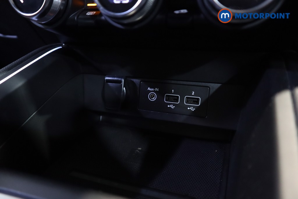 Renault Clio Rs Line Automatic Petrol-Electric Hybrid Hatchback - Stock Number (1603597) - 20th supplementary image