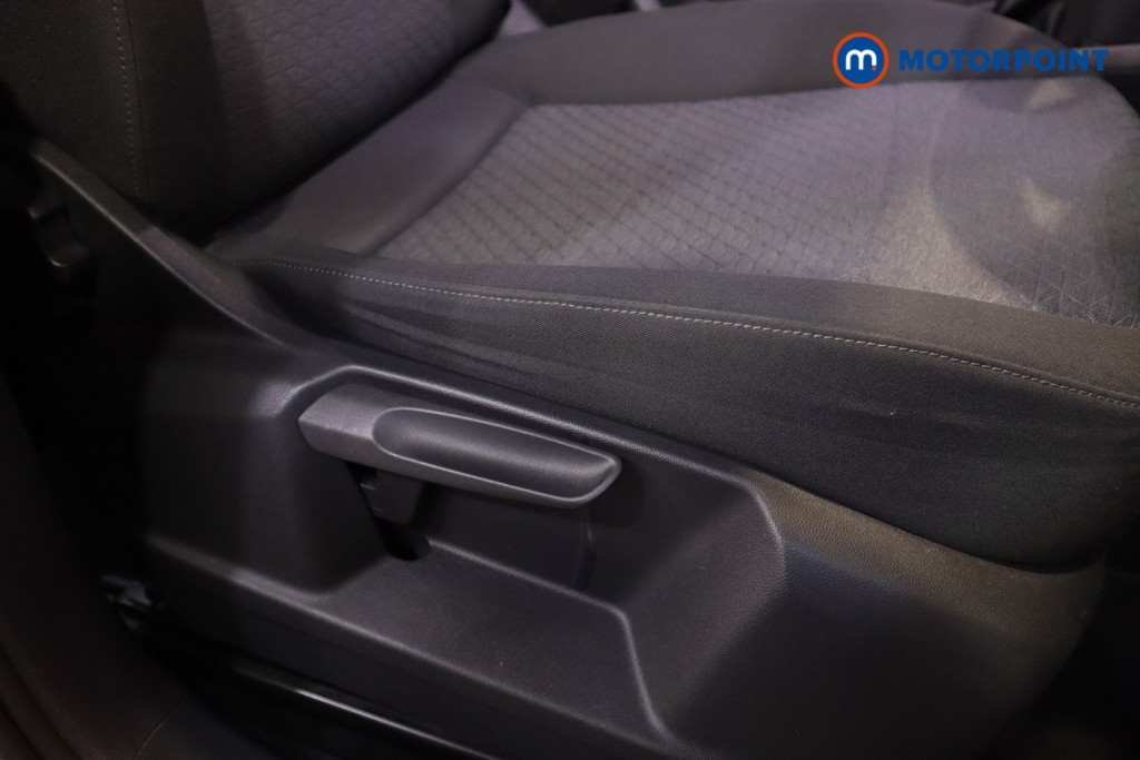 Ford Tourneo Connect Titanium Manual Petrol People Carrier - Stock Number (1603645) - 6th supplementary image