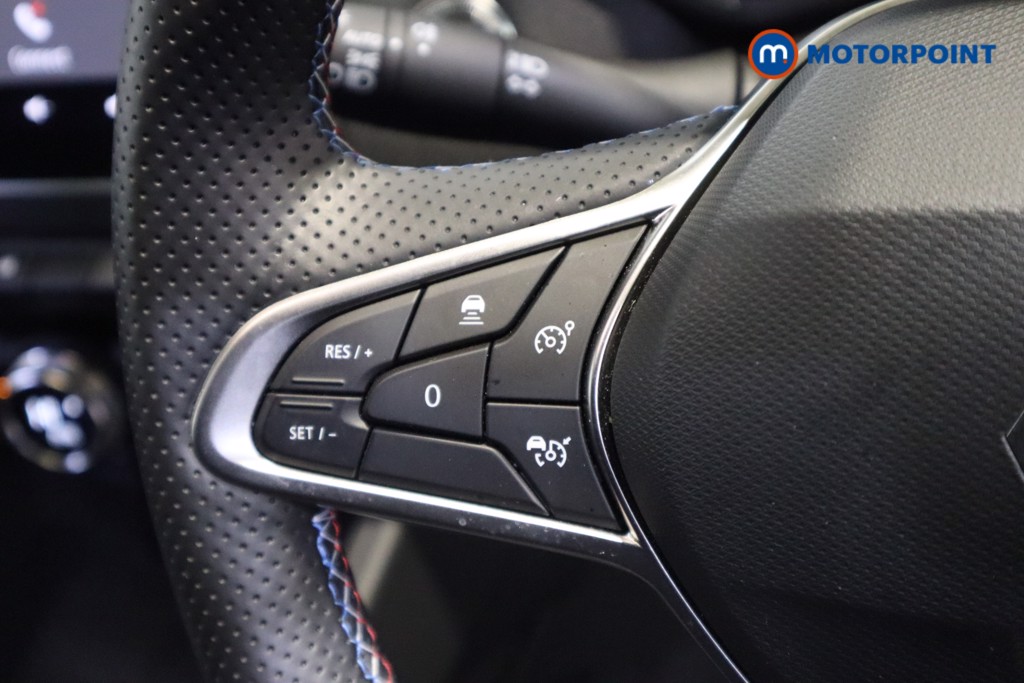 Renault Clio Esprit Alpine Manual Petrol Hatchback - Stock Number (1603663) - 15th supplementary image