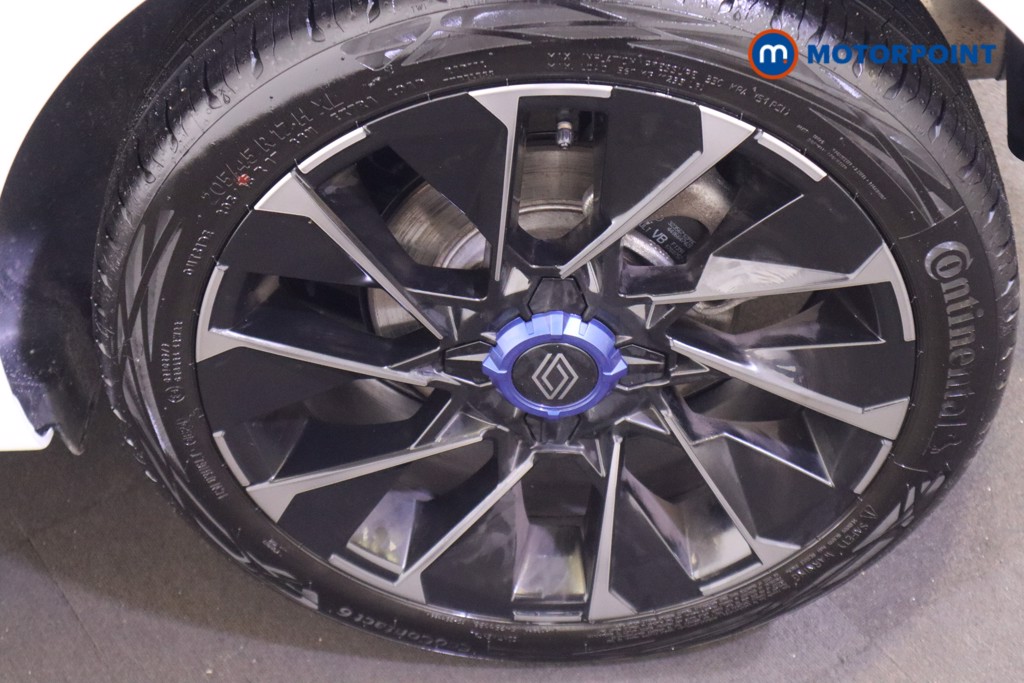 Renault Clio Esprit Alpine Manual Petrol Hatchback - Stock Number (1603663) - 22nd supplementary image