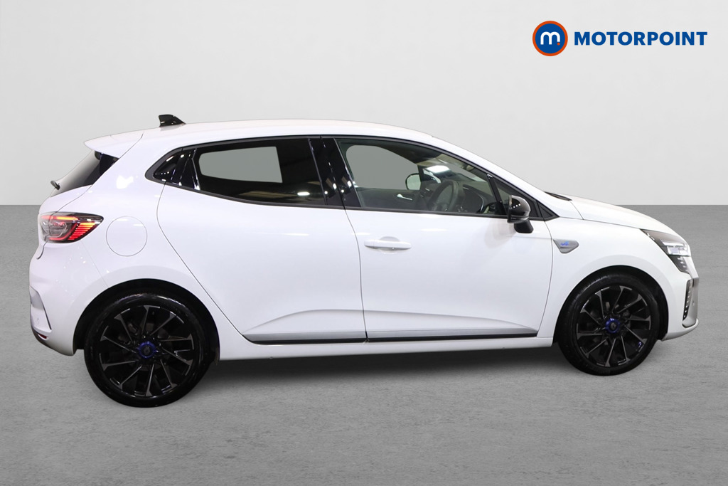 Renault Clio Esprit Alpine Manual Petrol Hatchback - Stock Number (1603663) - Drivers side