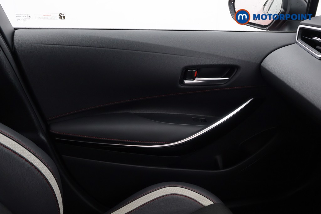 Toyota Corolla Gr Sport Automatic Petrol-Electric Hybrid Hatchback - Stock Number (1603672) - 7th supplementary image