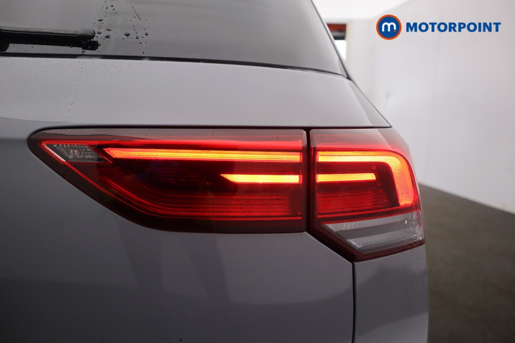 Volkswagen Golf R-Line Automatic Petrol Hatchback - Stock Number (1603707) - 26th supplementary image