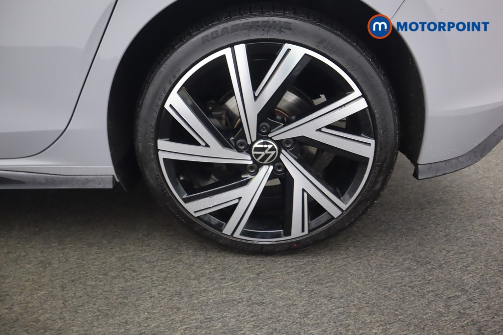 Volkswagen Golf R-Line Automatic Petrol Hatchback - Stock Number (1603707) - 35th supplementary image