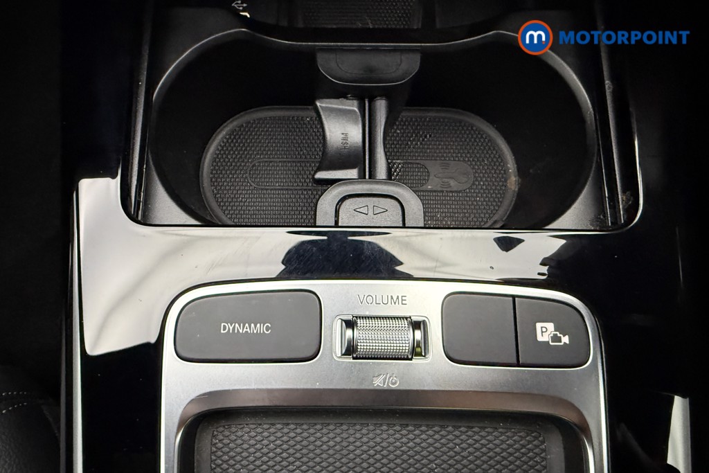 Mercedes-Benz A Class Sport Automatic Petrol Hatchback - Stock Number (1603761) - 16th supplementary image