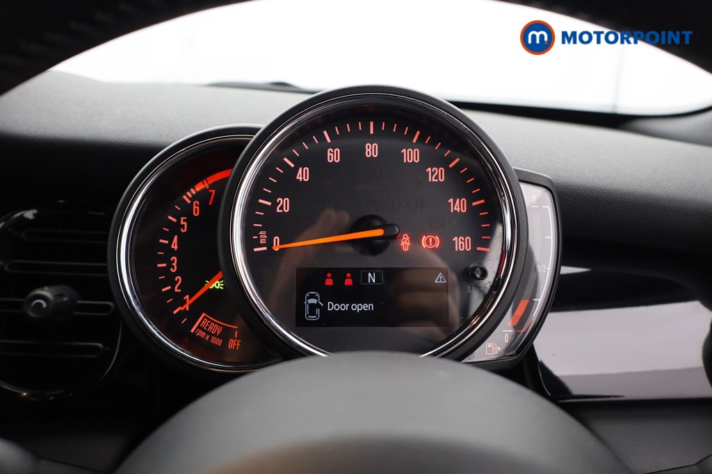 Mini Convertible Cooper Classic Manual Petrol Convertible - Stock Number (1603813) - 4th supplementary image