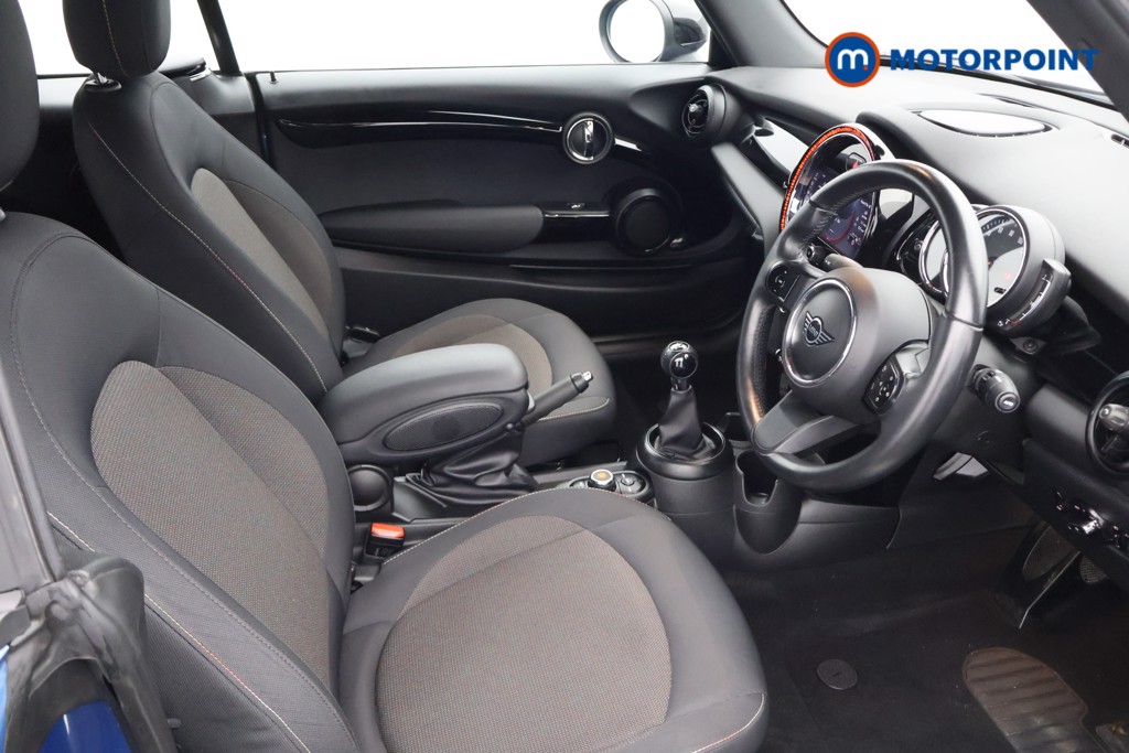 Mini Convertible Cooper Classic Manual Petrol Convertible - Stock Number (1603813) - 12th supplementary image